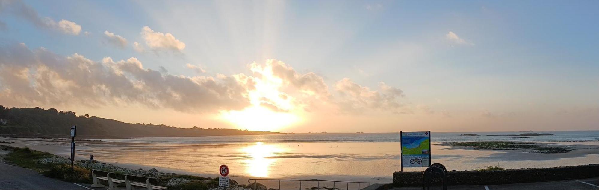Appartement Proche Bord De Mer Plougasnou Exteriér fotografie
