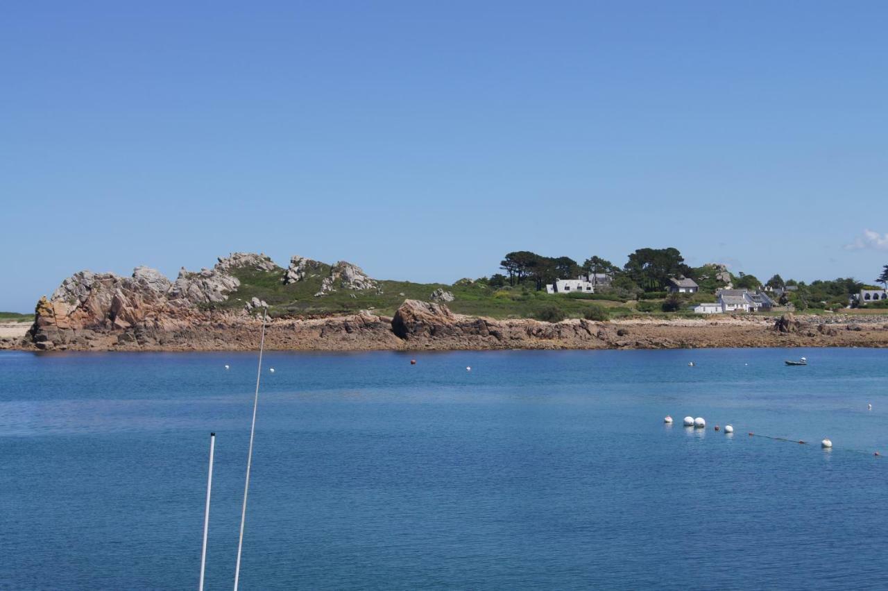 Appartement Proche Bord De Mer Plougasnou Exteriér fotografie